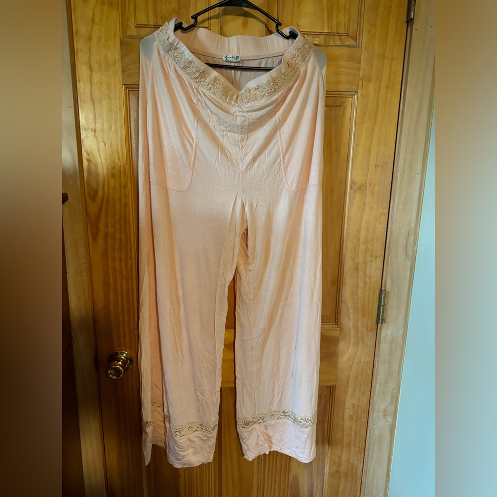 NWOT Free People lounge pants